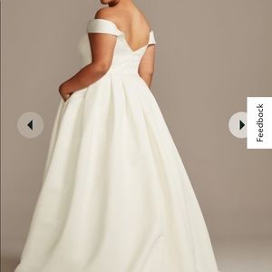 NWT! Ivory, Satin, David’s Bridal Wedding Gown. No alterations made.